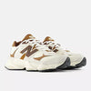 New Balance 9060 Breakfast tea con Angora